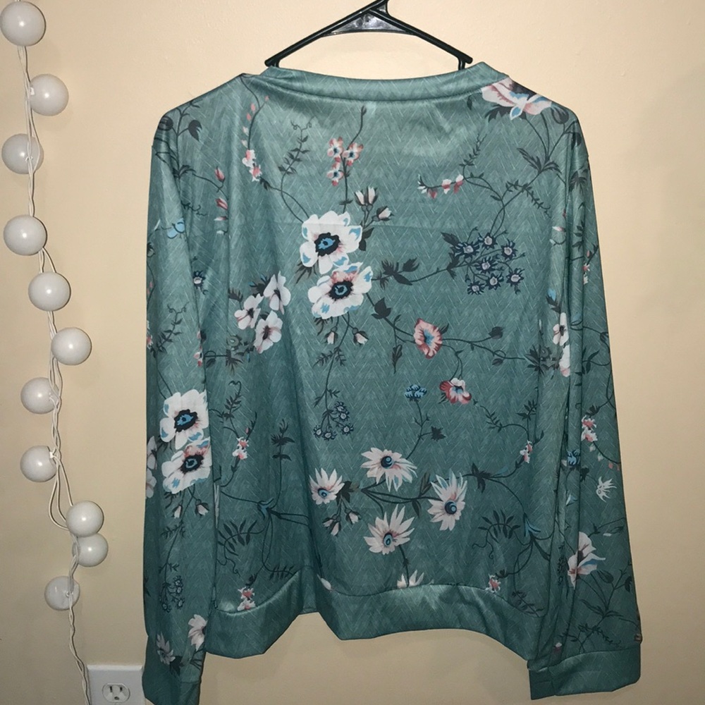 Bomber Jacket - Picture 2 of 3